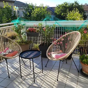  Appartement Charming Duplex With Terrace Historical Center France